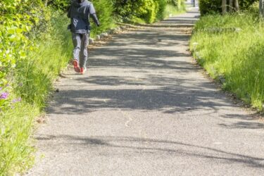 【ランニング中、膝の内側に痛みがでるランナー必見】膝の痛みをよくする方法！　痛みと歩きの改善専門整体Conditioningアシスト市ヶ尾店